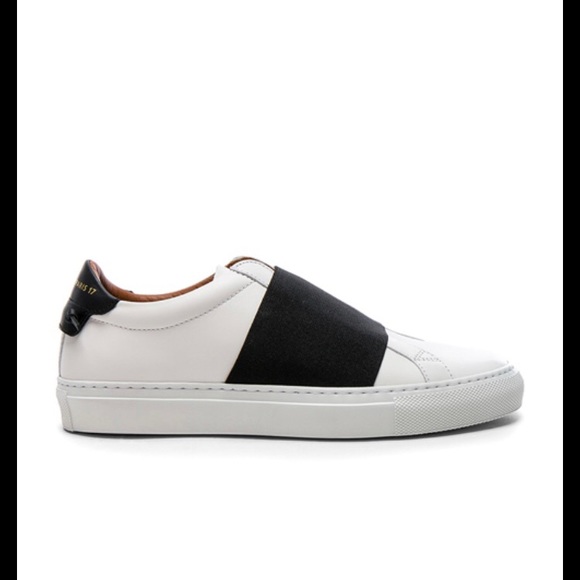 Givenchy Paris women’s black strap sneakers - Picture 4 of 4